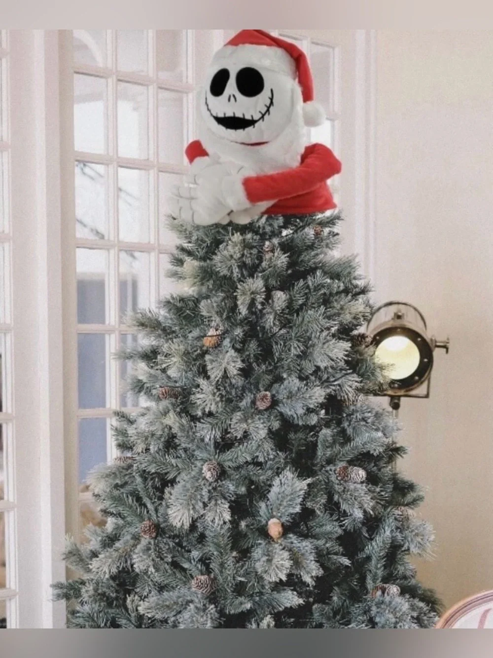 Jack Skellington Tree Hugger topper